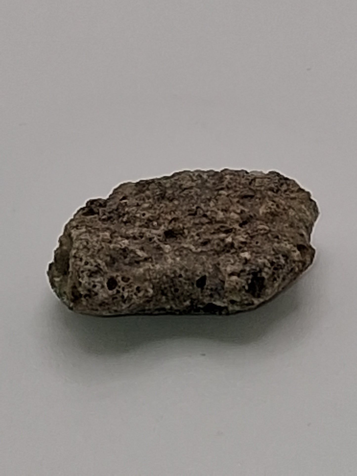 3.0g Trinitite - Glassy Green with Terracotta Color