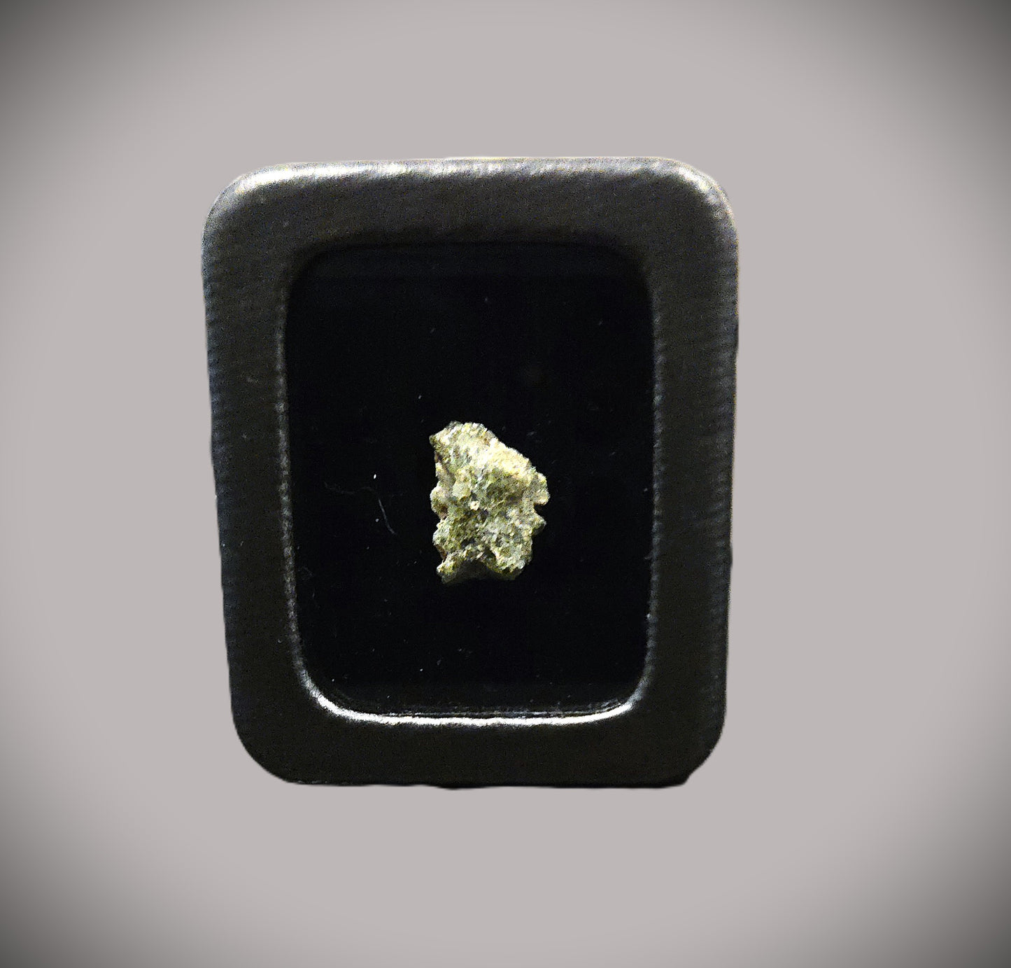 1.0g Dark Glassy Green Trinitite in Leather Clasp Display Case