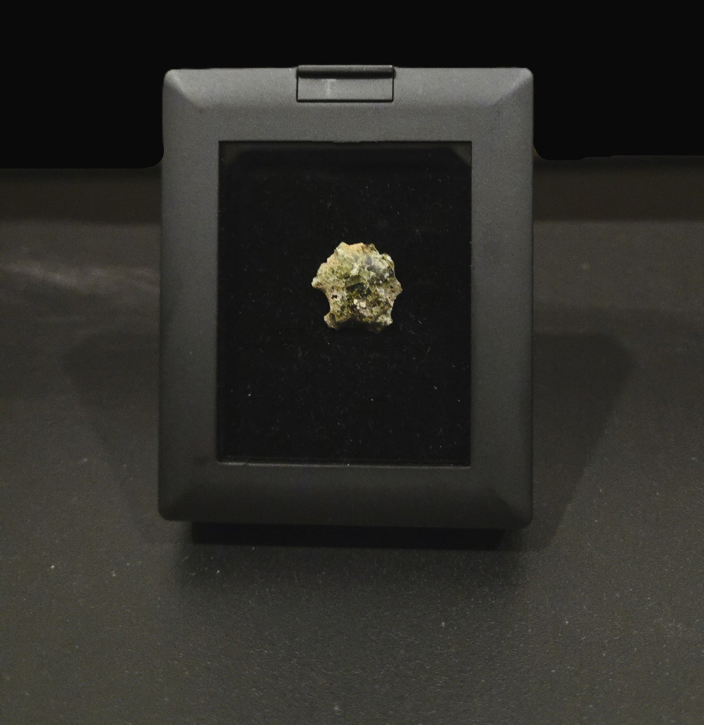 0.87g Black & Green Trinitite in Easel Case
