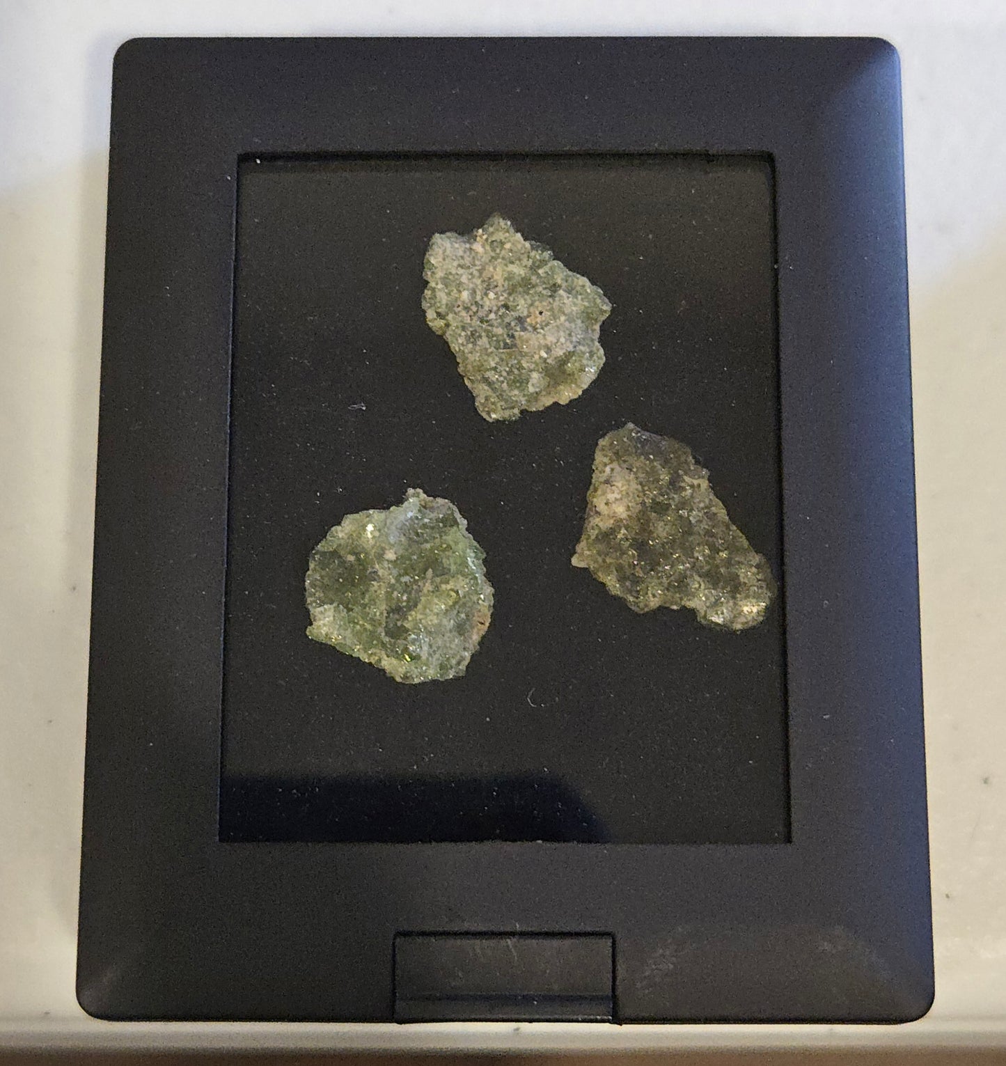 Trinitite 3 types & Easel Case